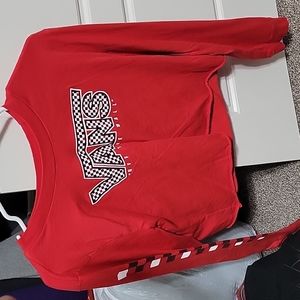Red crop top size L